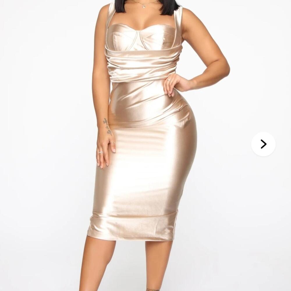 Fashion Nova Champagne Satin Bodycon Midi Dress Formal‎ NWT Size L